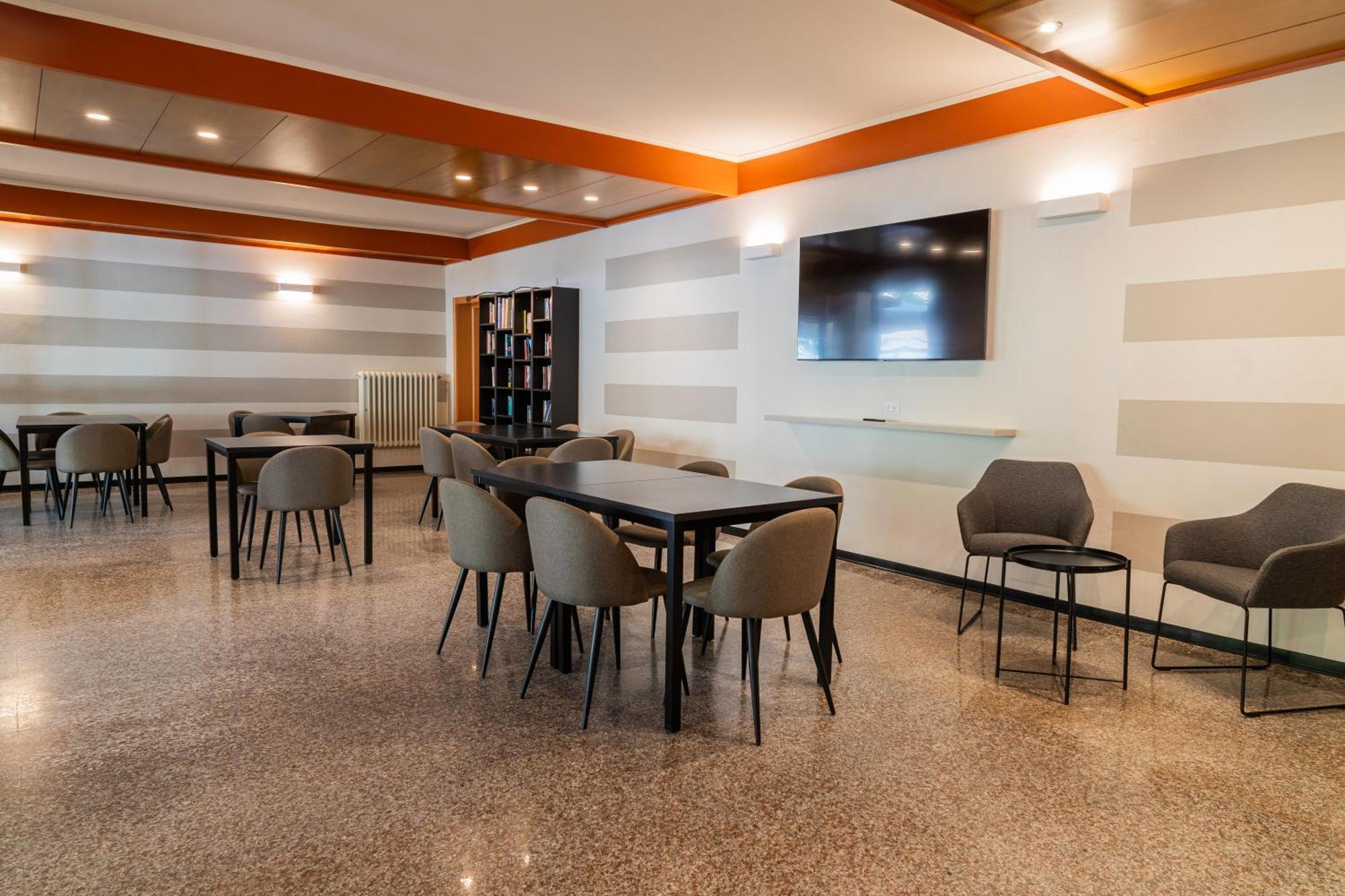 Hotel Ondina E Milazzo Τσέρβια Εξωτερικό φωτογραφία