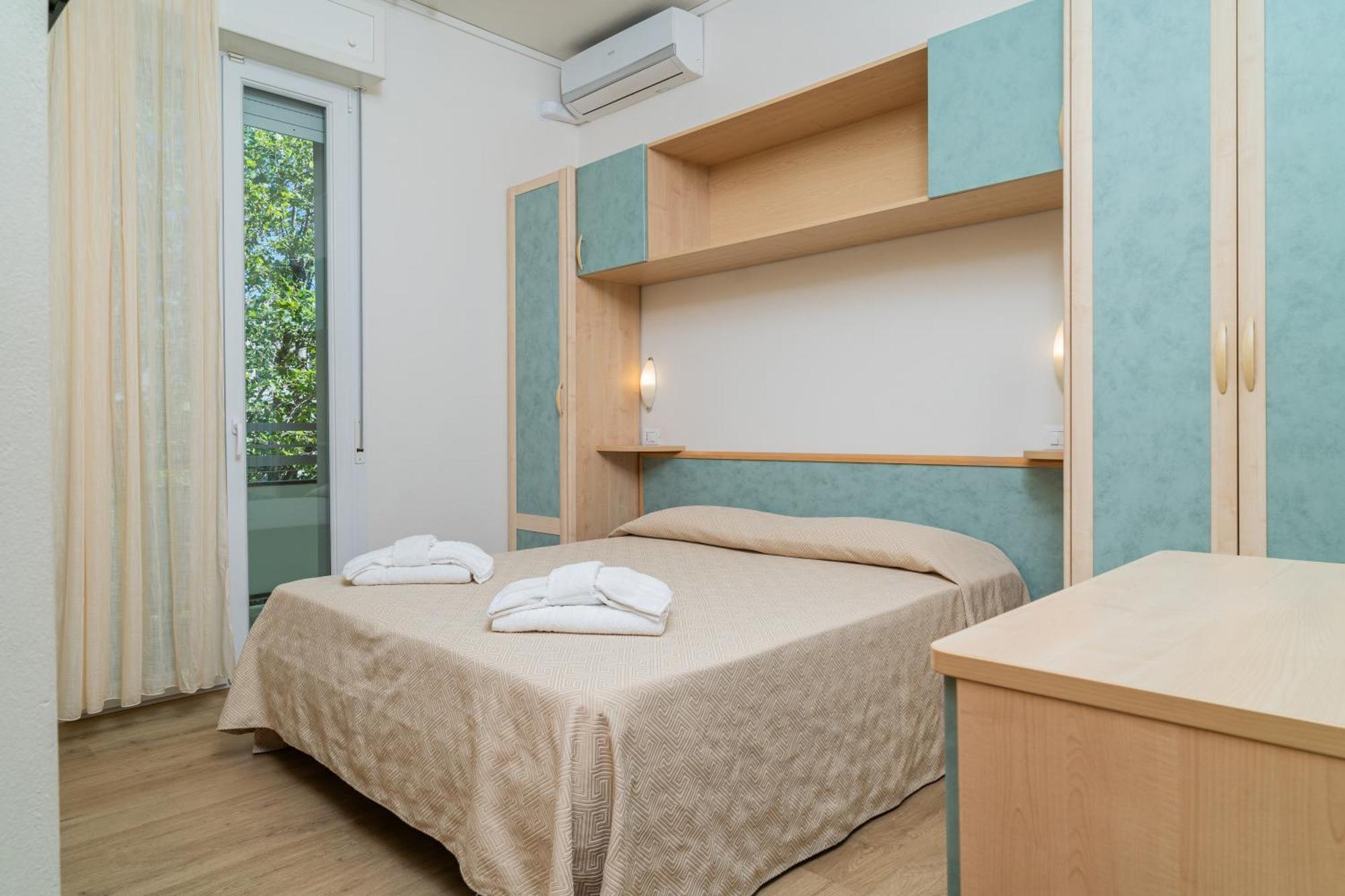 Hotel Ondina E Milazzo Τσέρβια Εξωτερικό φωτογραφία