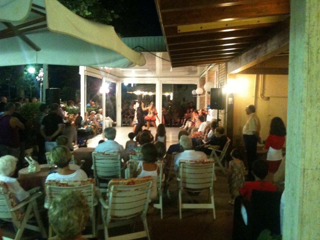 Hotel Ondina E Milazzo Τσέρβια Εξωτερικό φωτογραφία